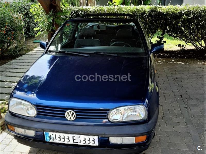 VOLKSWAGEN Golf 1.8 BASIC