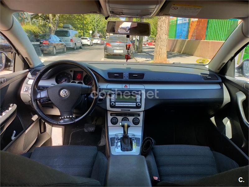 VOLKSWAGEN Passat 2.0 TDI Highline DSG