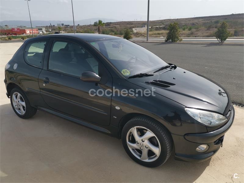 PEUGEOT 206 1.4 90 XS