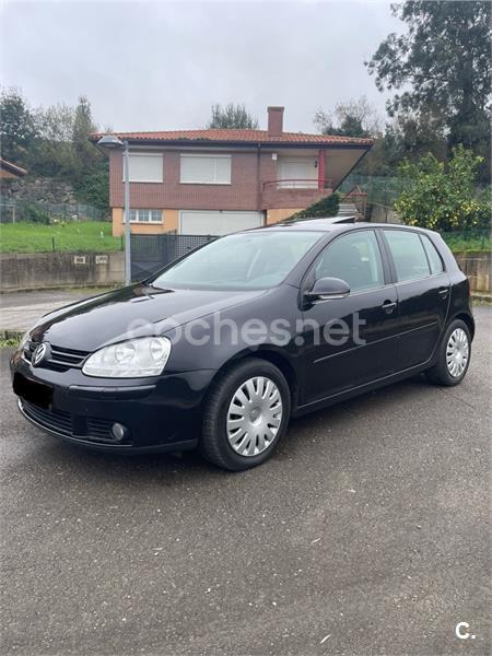 VOLKSWAGEN Golf 1.9 TDI Sportline