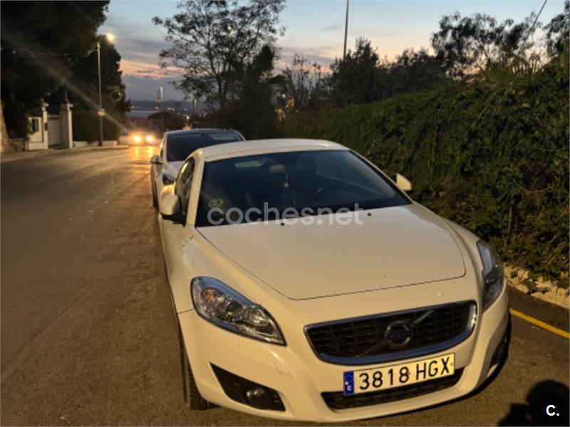 VOLVO C70 2.0 D3 Summum Auto