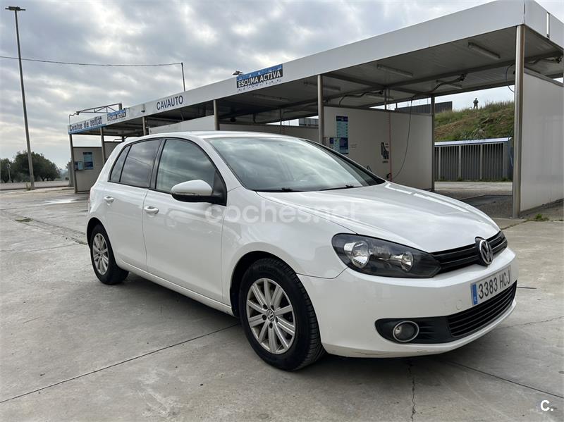 VOLKSWAGEN Golf 1.6 TDI 105 Advance BlueMotion Tech