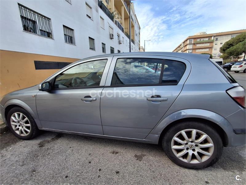 OPEL Astra 1.7 CDTi Essentia 80 CV