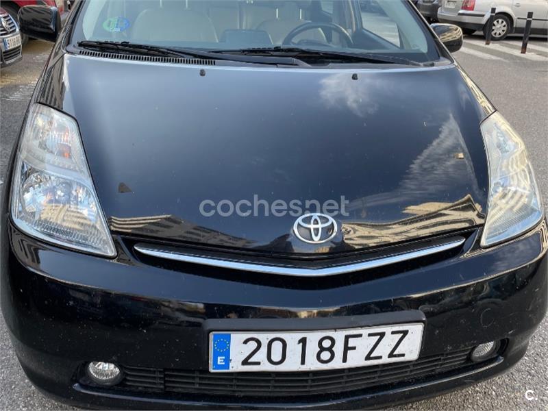 TOYOTA Prius 1.5 VVTi SOL HSD