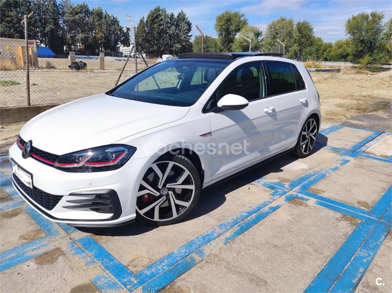 VOLKSWAGEN Golf GTI Performance 2.0 TSI DSG BMT