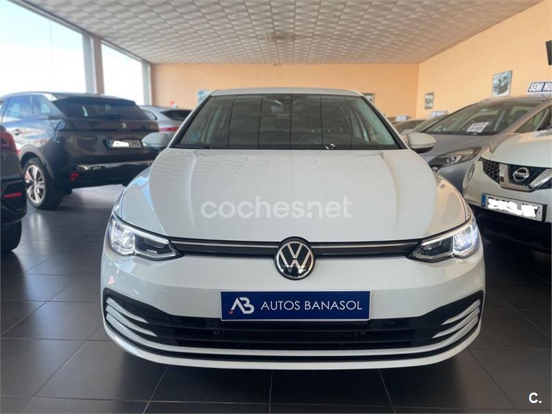 VOLKSWAGEN Golf Life 1.5 TSI