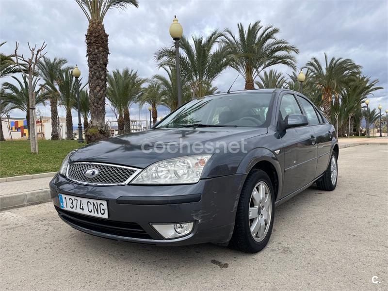 FORD Mondeo 1.8i 16v Trend