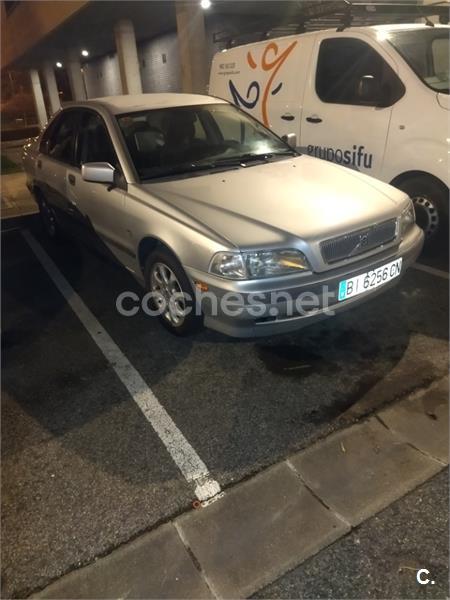 VOLVO S40 1.6