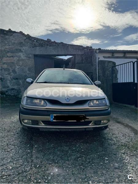 RENAULT Laguna