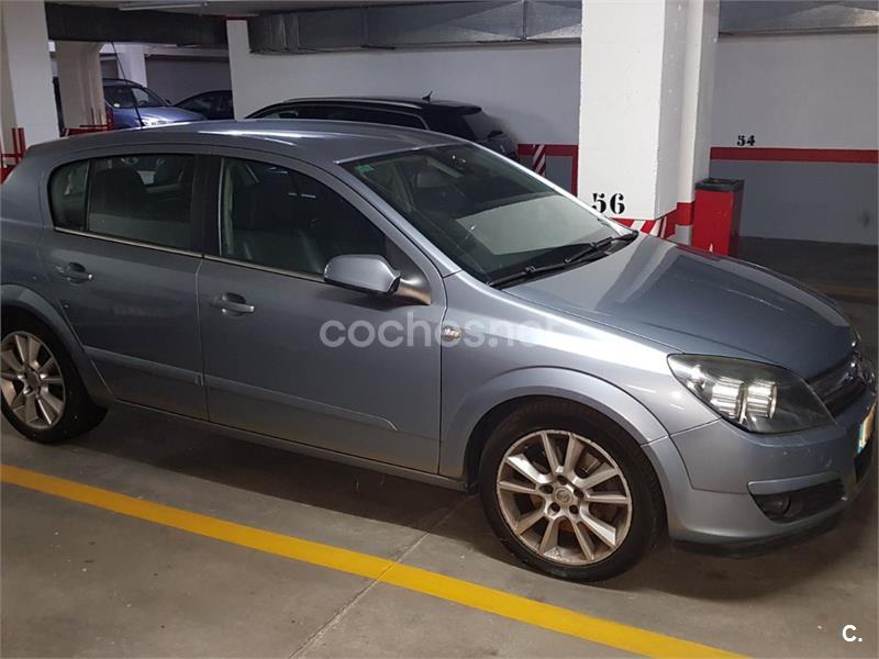 OPEL Astra 1.9 CDTi Cosmo 150 CV