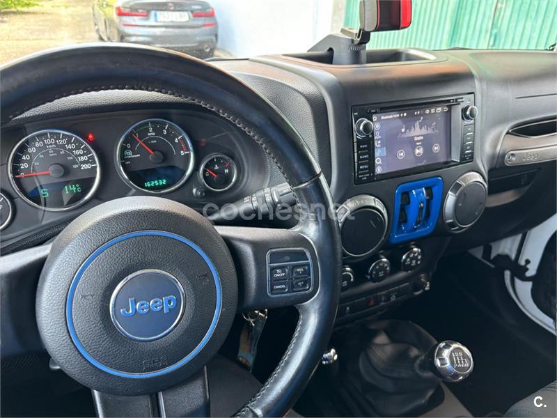 JEEP Wrangler Unlimited 2.8 CRD Moab