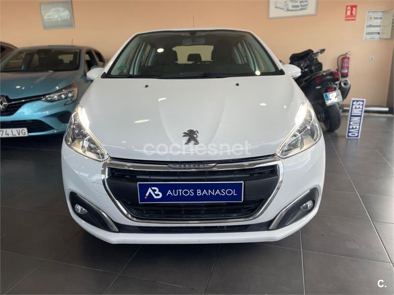 PEUGEOT 208 BlueHDi Active