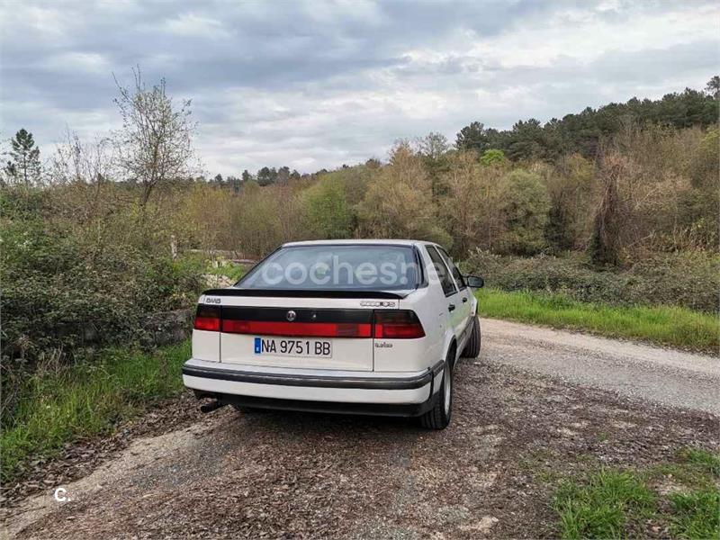 SAAB 9000