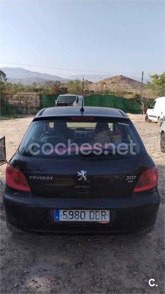 PEUGEOT 307