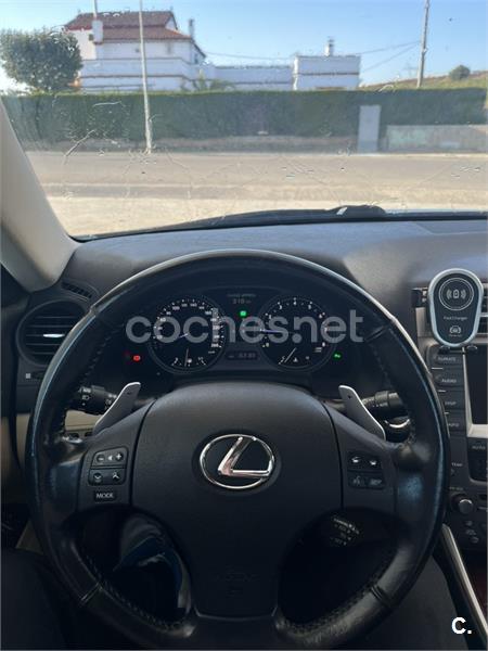 LEXUS IS250 Luxury Multimedia