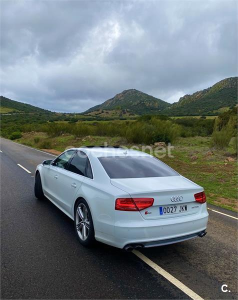 AUDI S8 4.0 TFSI quattro tiptronic