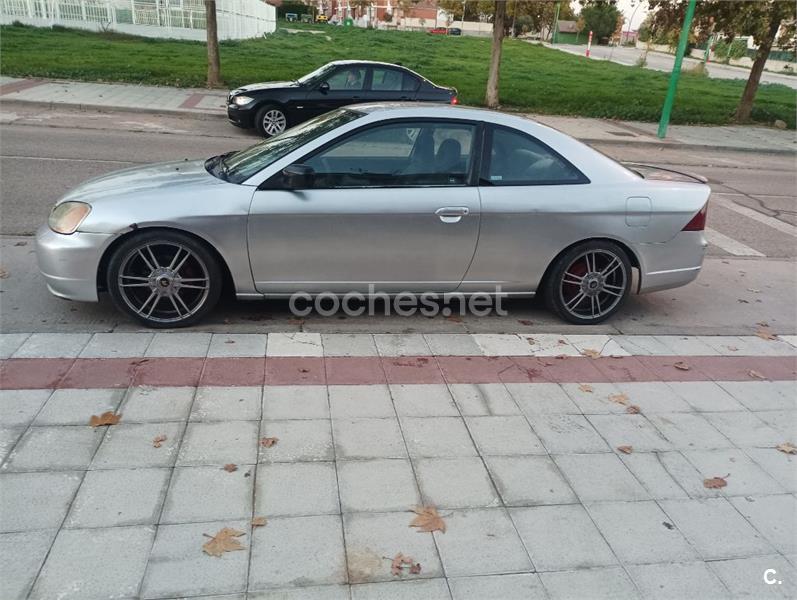 HONDA Civic 1.7i ES Vtec