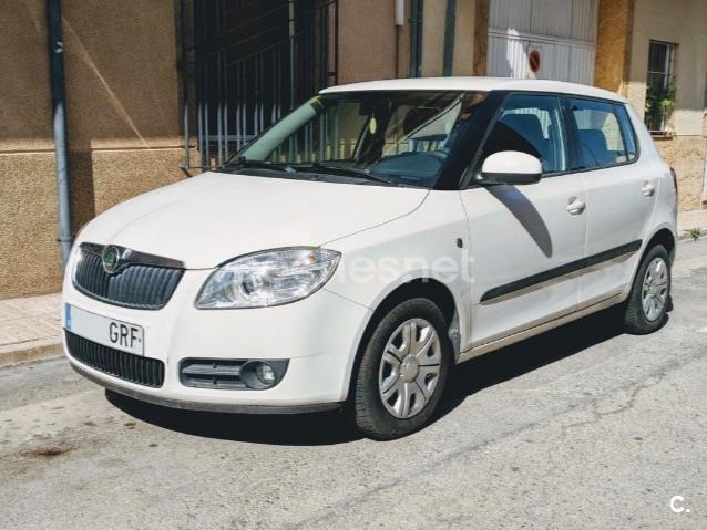 SKODA Fabia 1.2 Young