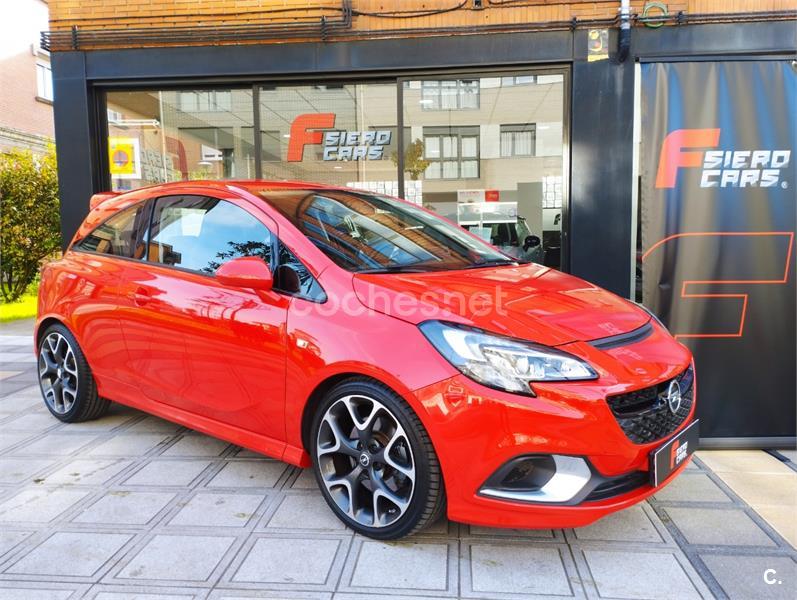 OPEL Corsa 1.6 Turbo OPC