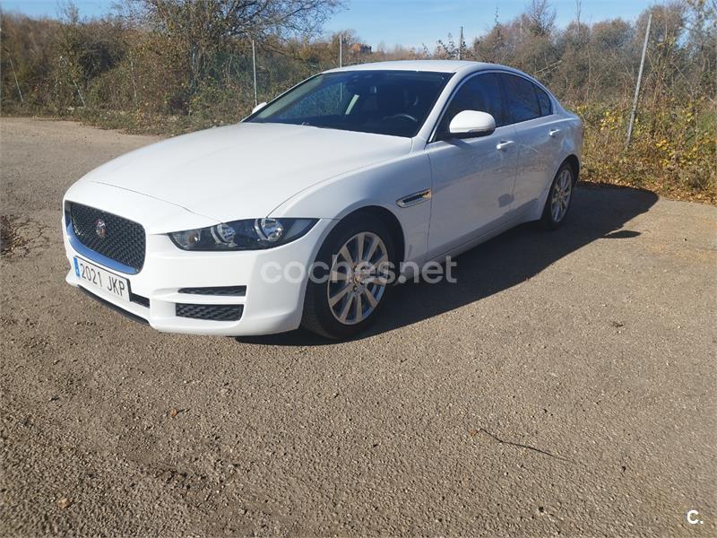 JAGUAR XE 2.0 AJ200D Diesel RWD Portfolio