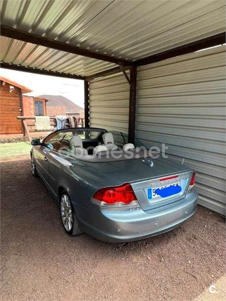 VOLVO C70