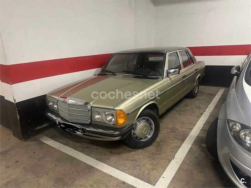 MERCEDES-BENZ 200