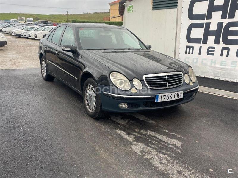 MERCEDES-BENZ Clase E E 270 CDI CLASSIC