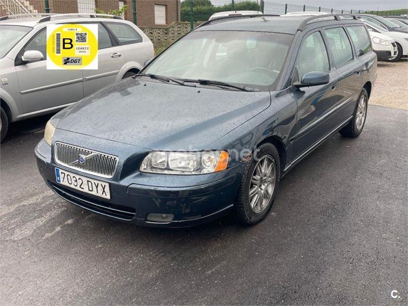 VOLVO V70 2.4D 126 Summum