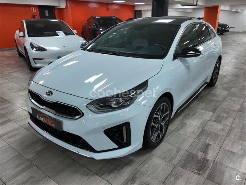 KIA ProCeed 1.6 CRDi GT Line DCT