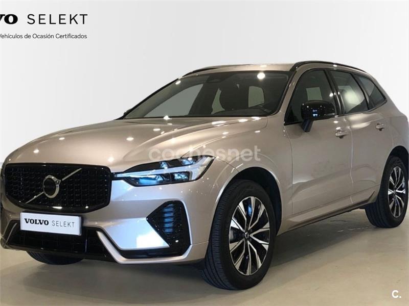 VOLVO XC60 2.0 B4 D Plus Dark Auto