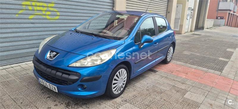 PEUGEOT 207