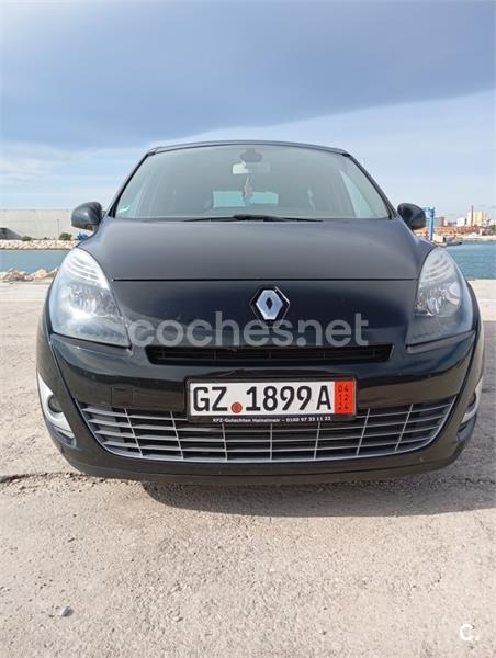 RENAULT Grand Scenic Bose Edition dCi 130 7 plazas