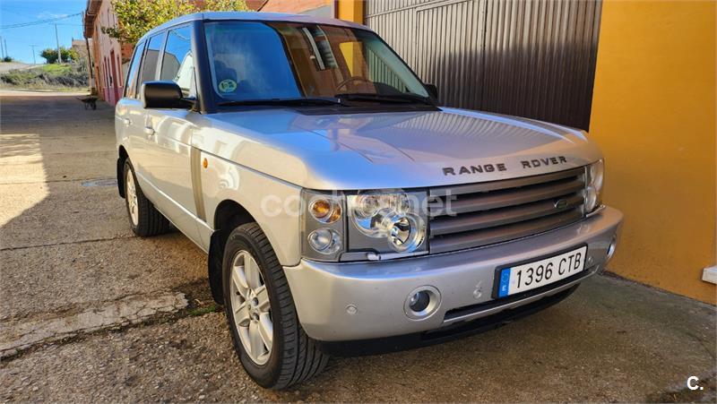 LAND-ROVER Range Rover 4.4 V8 SE