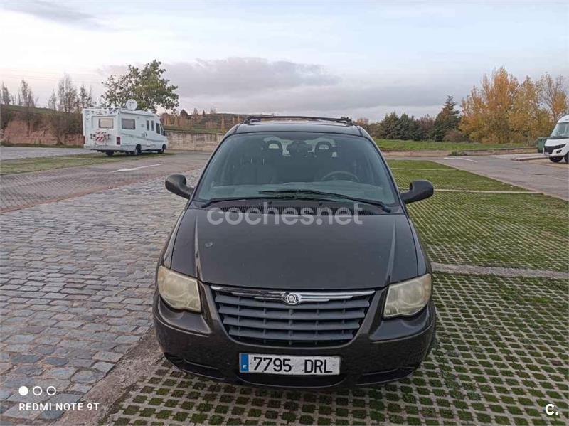 CHRYSLER Voyager