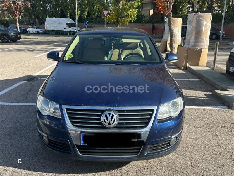 VOLKSWAGEN Passat 2.0 TDI Highline