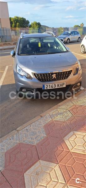 PEUGEOT 2008 Style 1.2L PureTech