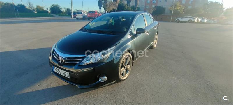 TOYOTA Avensis 120D ADVANCE