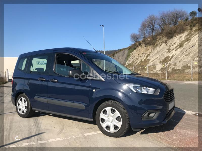 FORD Tourneo Courier 1.0 EcoBoost Ambiente