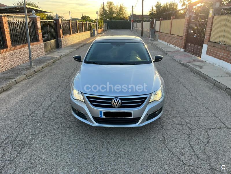 VOLKSWAGEN Passat CC 2.0 TSI DSG