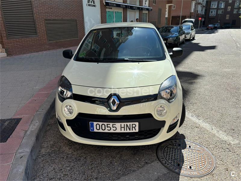 RENAULT Twingo Emotion 1.2 16v 75 eco2