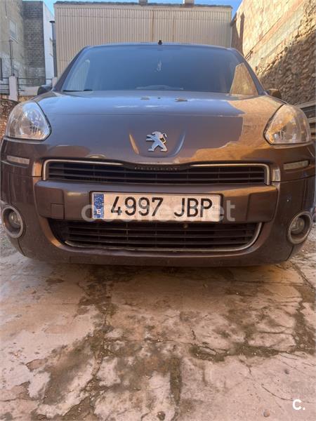 PEUGEOT Partner Tepee Style 1.6 HDi