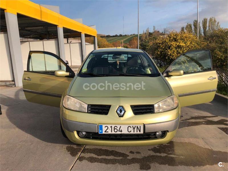 RENAULT Megane