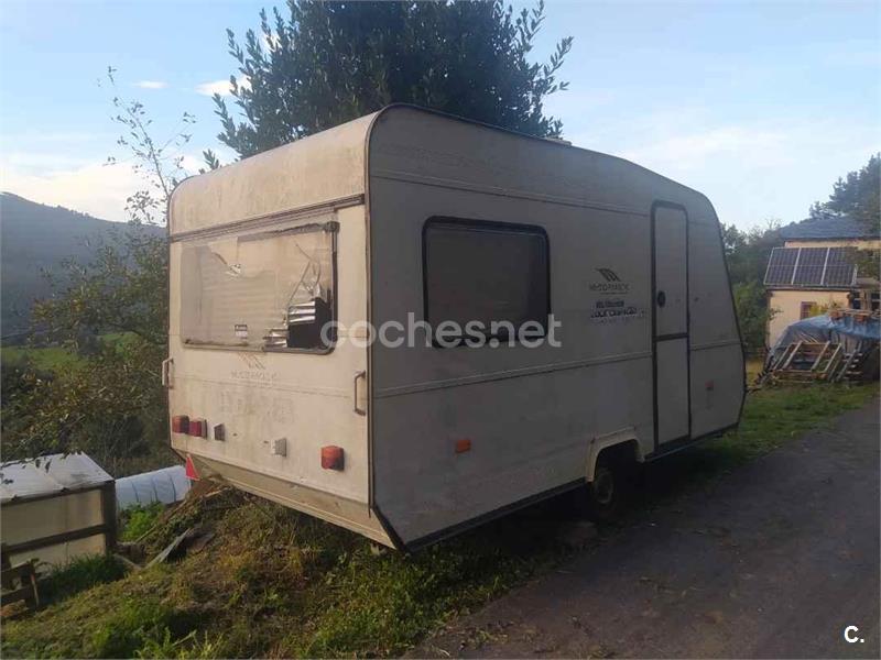 Caravana Adria Prima 400 D,