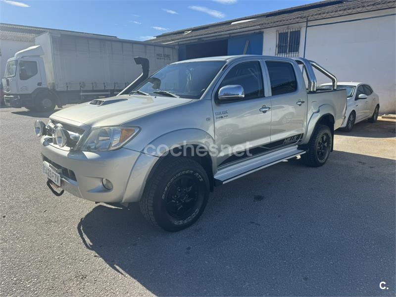 TOYOTA Hilux 3.0 D4D Doble Cabina VXL 4x4