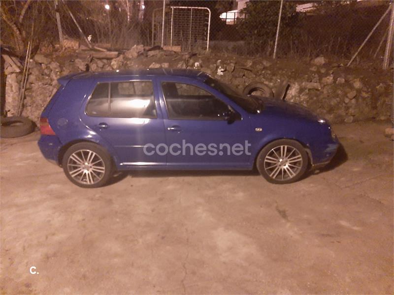 VOLKSWAGEN Golf 1.9TDI HIGHLINE