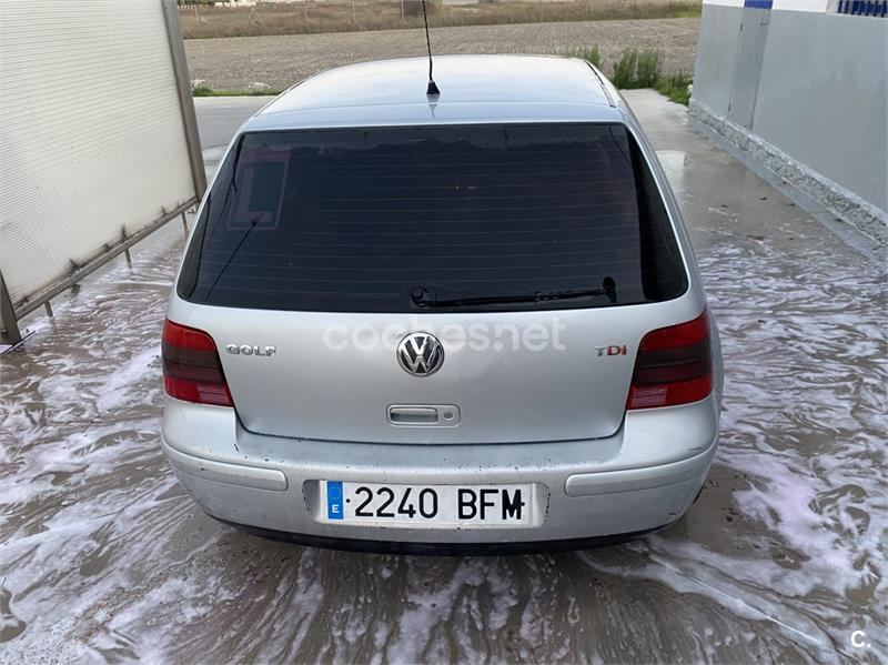 VOLKSWAGEN Golf o1.9 TDi Highline 4Motion