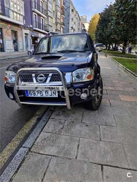 NISSAN Pickup 4X4 Doble cabina