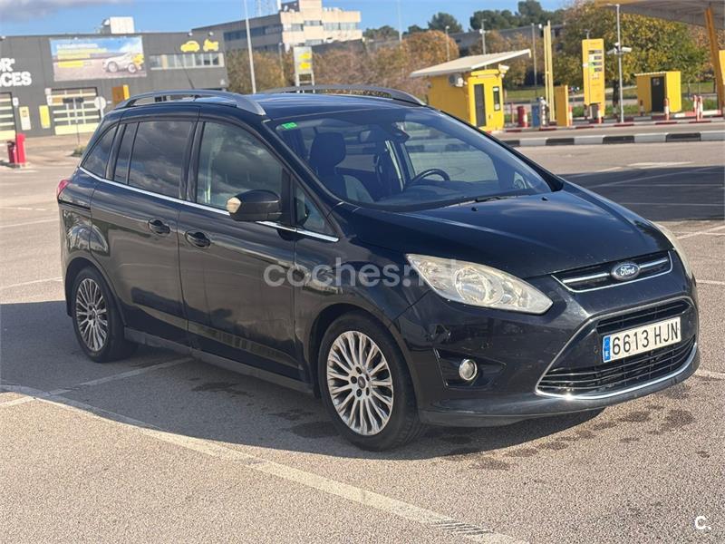 FORD Grand CMax 1.6 TDCi 115 Titanium