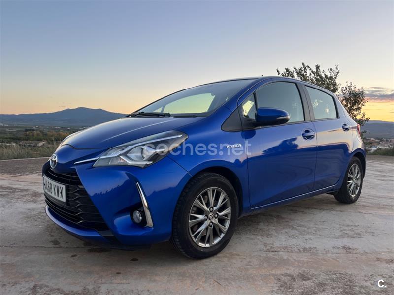 TOYOTA Yaris 1.5 100H Active Tech