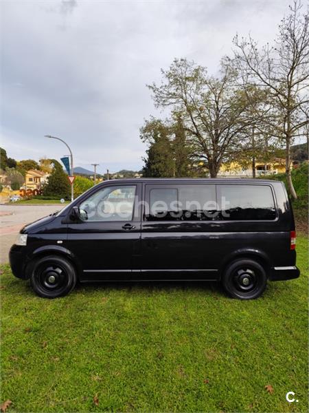 VOLKSWAGEN Multivan 2.5 TDI Startline